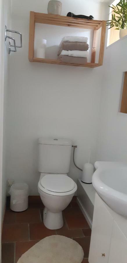 Le Petit Bretigny Guest House Beaumont  Екстериор снимка